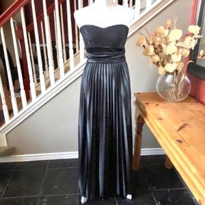 Speechless Pleated Strapless Dress